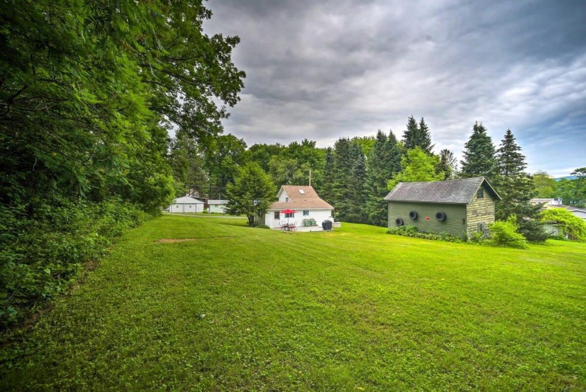 Cozy Milford Cottage On Half Acre W Deck & Grill Exterior photo